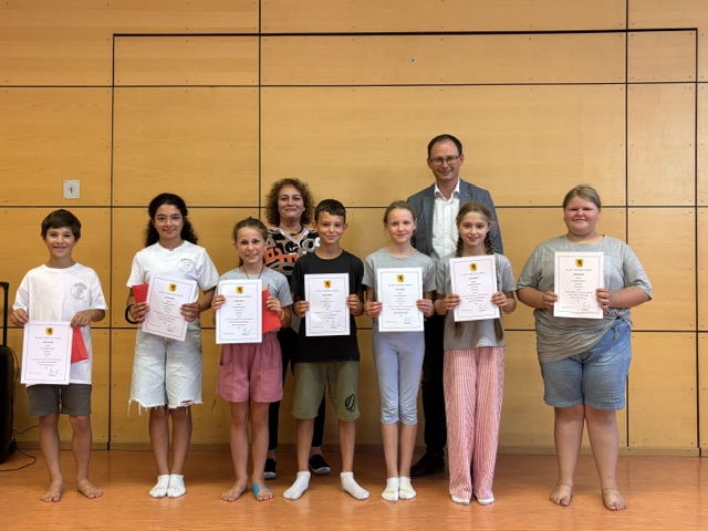 IMG 9600 Schulbesten und Sozialpreis